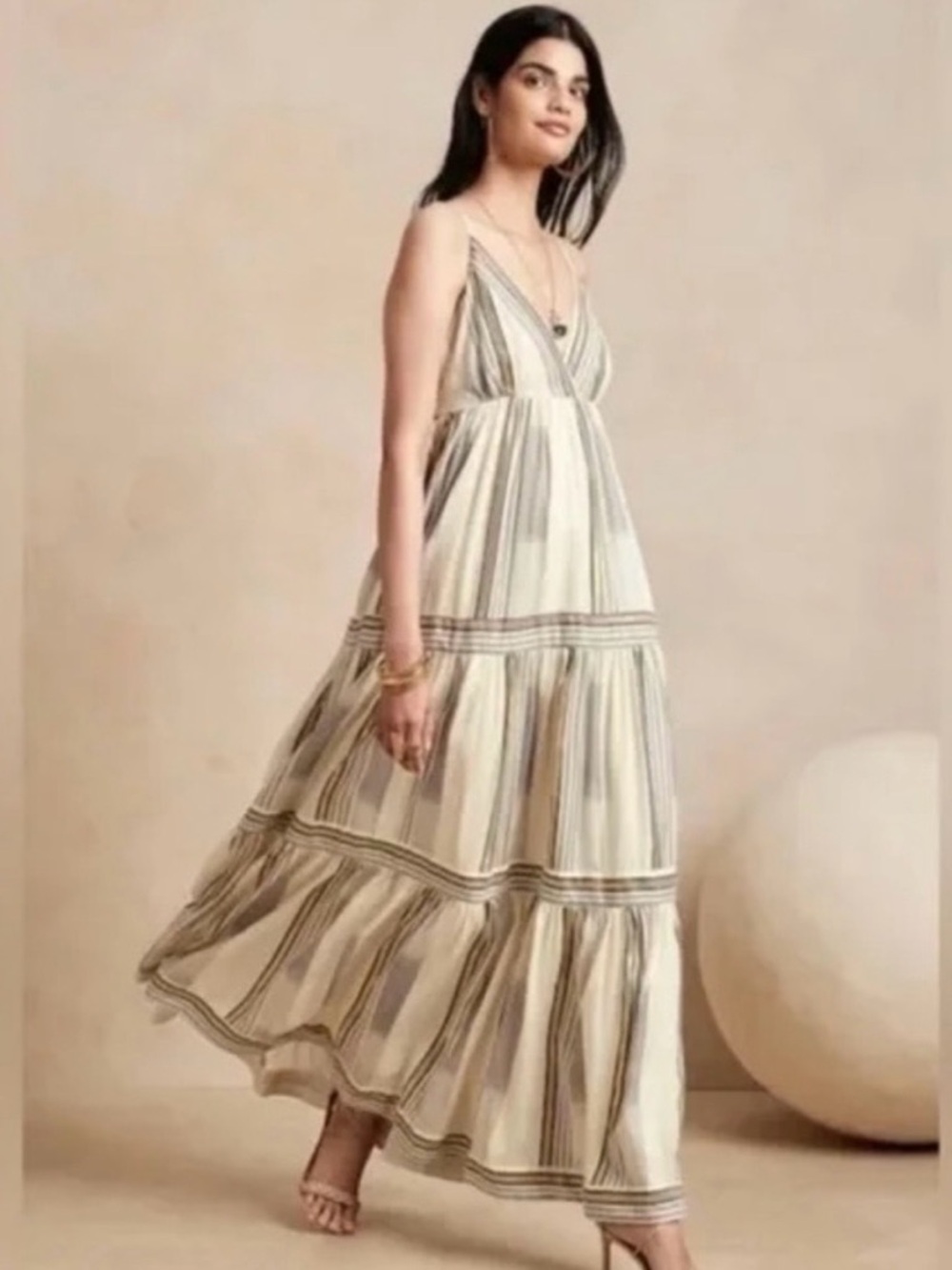 BANANA REPUBLIC ZEPHYR
MAXI DRESS OFF WHITE GOLGEN STRIPES NWT